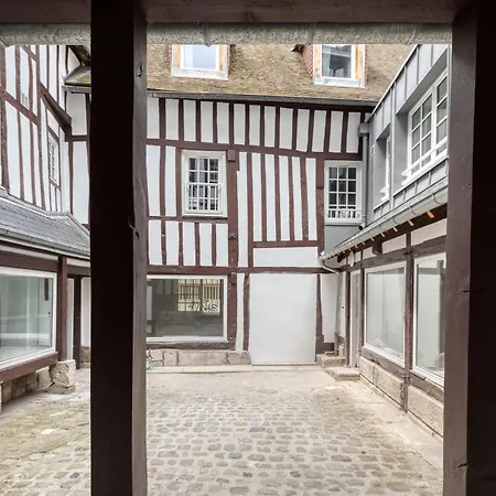 Appartement Terra Bella - Joli Renove Vue Sur L'eglise Saint Maclou Rouen