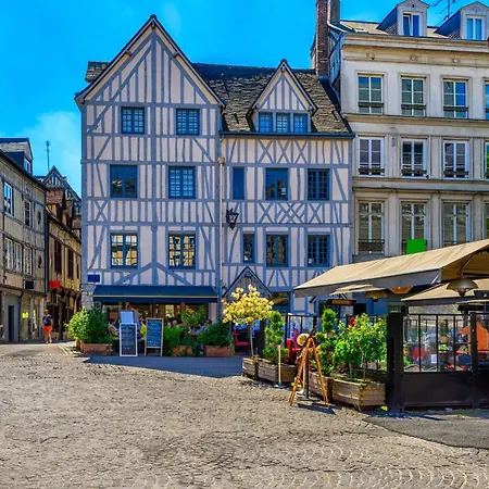 Terra Bella - Joli Rénové Vue Sur L'église Saint Maclou